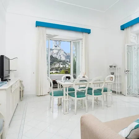 Mariuccia Apartment *
