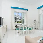 Mariuccia Apartment *